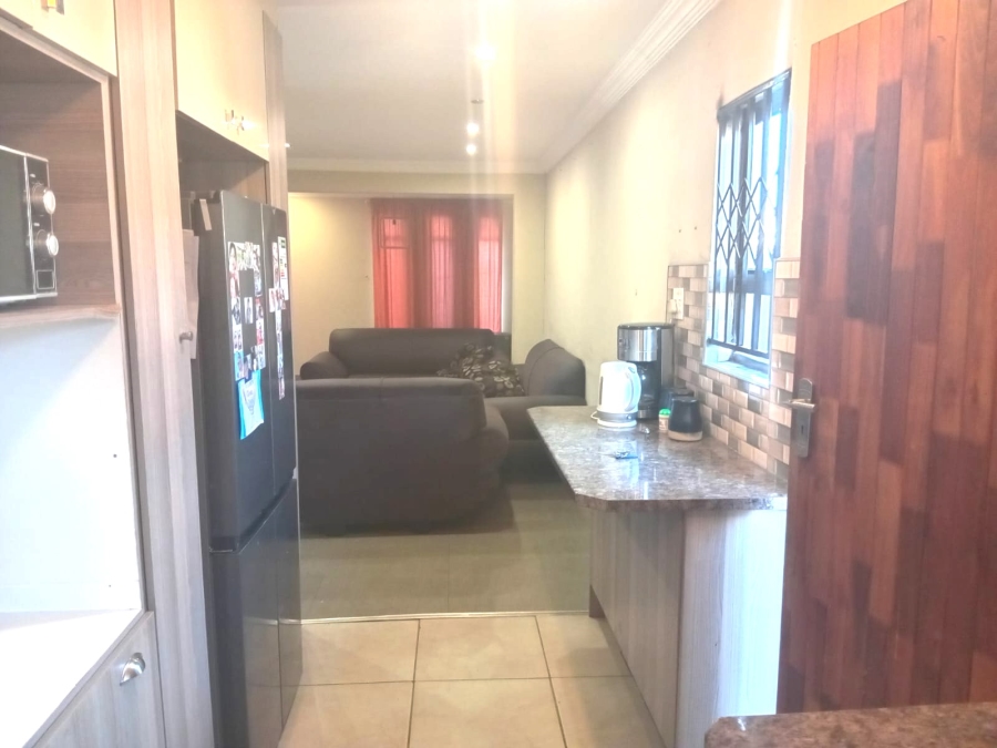 4 Bedroom Property for Sale in Windmill Park Gauteng