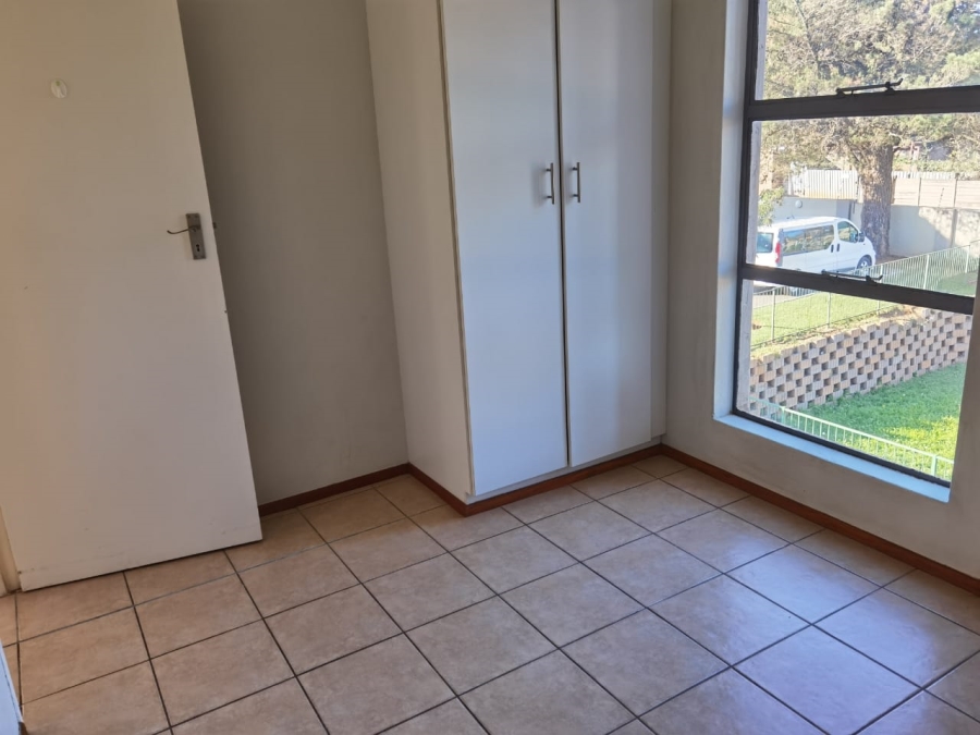 2 Bedroom Property for Sale in Jansenpark Gauteng