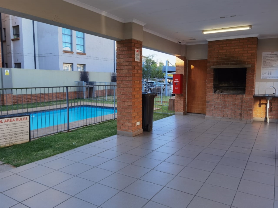 2 Bedroom Property for Sale in Jansenpark Gauteng