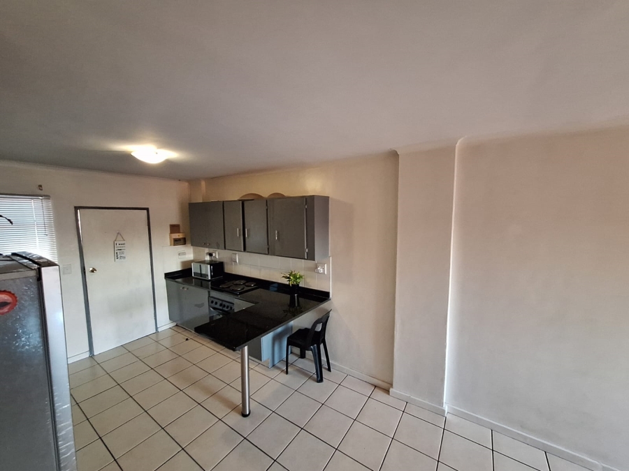 2 Bedroom Property for Sale in Zwartkop Gauteng