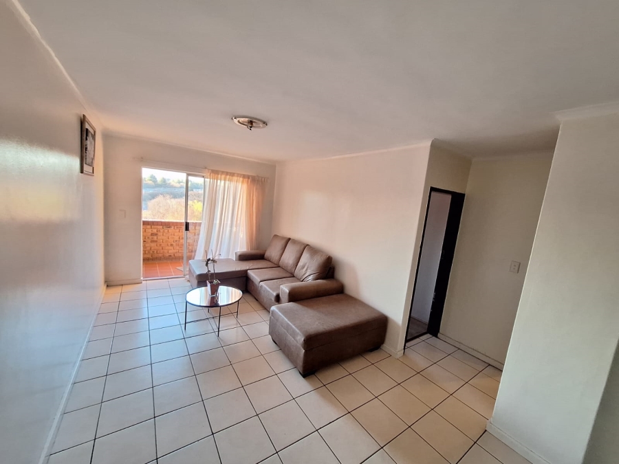2 Bedroom Property for Sale in Zwartkop Gauteng