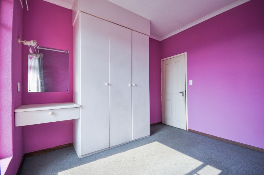 2 Bedroom Property for Sale in La Montagne Gauteng
