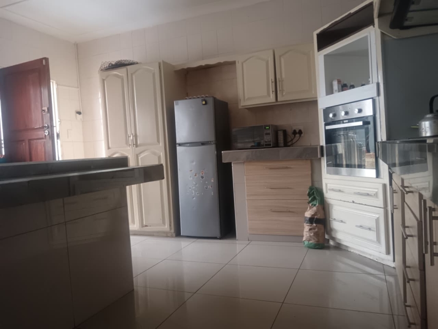 4 Bedroom Property for Sale in Allen Grove Gauteng