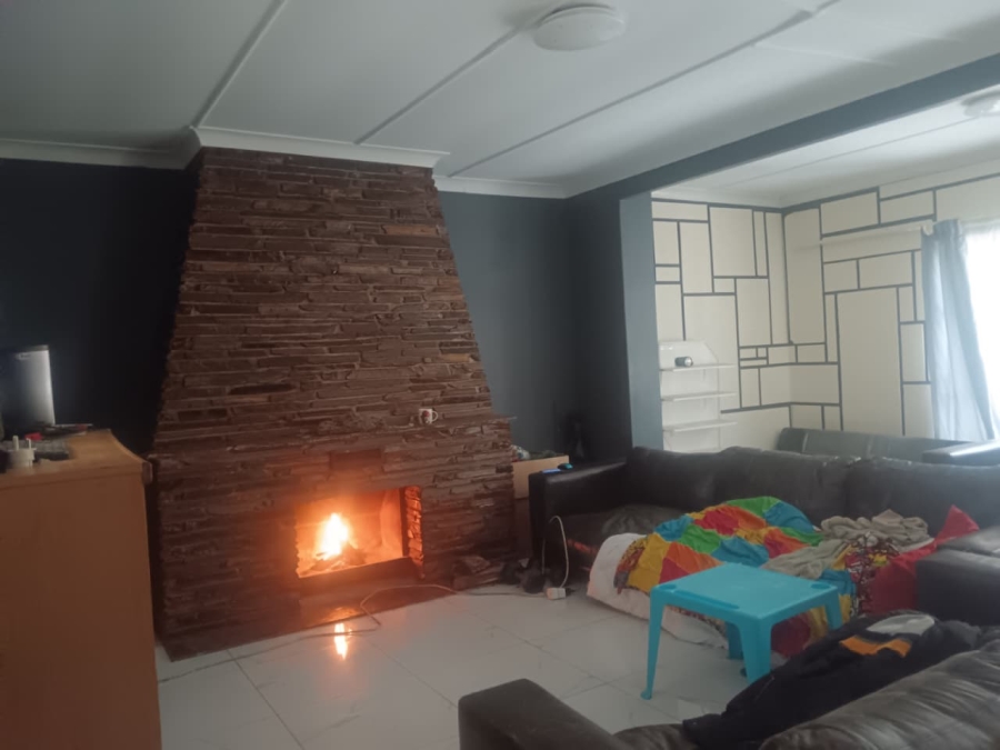4 Bedroom Property for Sale in Allen Grove Gauteng