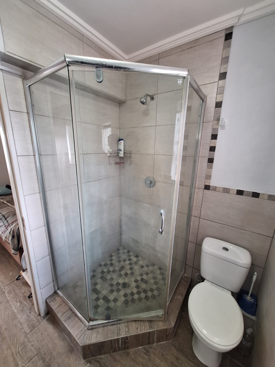 1 Bedroom Property for Sale in Eden Glen Gauteng