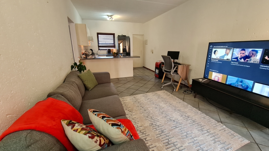 To Let 2 Bedroom Property for Rent in Sunninghill Gauteng