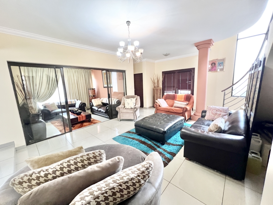 To Let 4 Bedroom Property for Rent in Stone Ridge Gauteng
