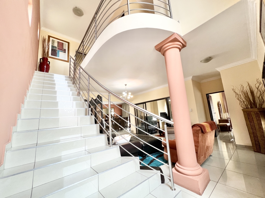To Let 4 Bedroom Property for Rent in Stone Ridge Gauteng
