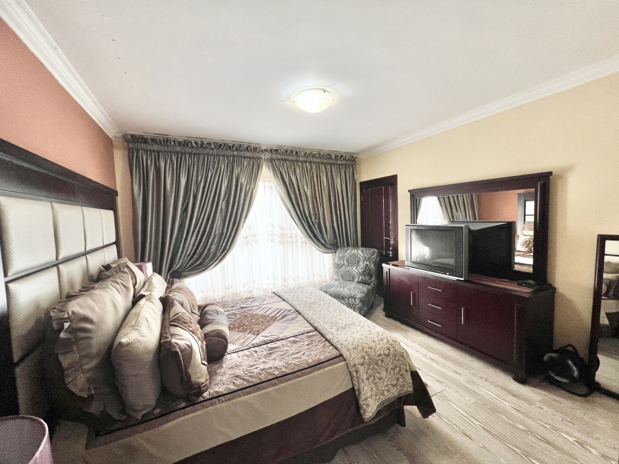To Let 4 Bedroom Property for Rent in Stone Ridge Gauteng