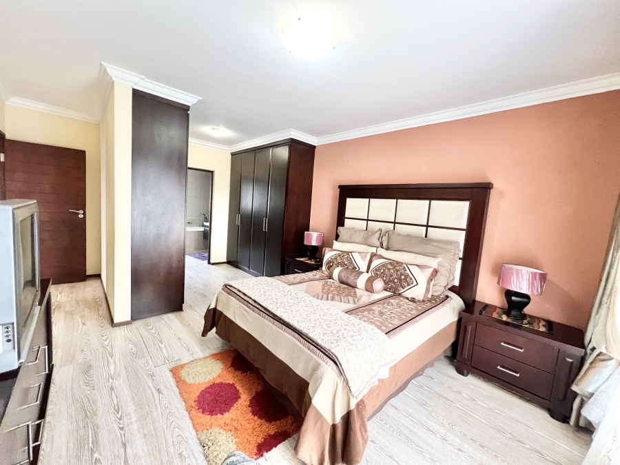 To Let 4 Bedroom Property for Rent in Stone Ridge Gauteng