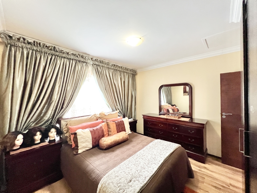 To Let 4 Bedroom Property for Rent in Stone Ridge Gauteng