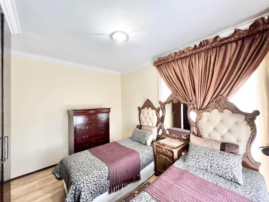 To Let 4 Bedroom Property for Rent in Stone Ridge Gauteng