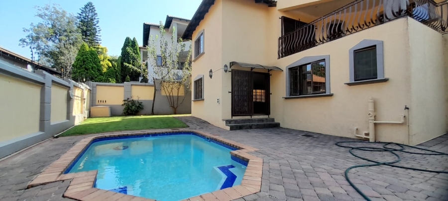To Let 5 Bedroom Property for Rent in Waterkloof Ridge Gauteng