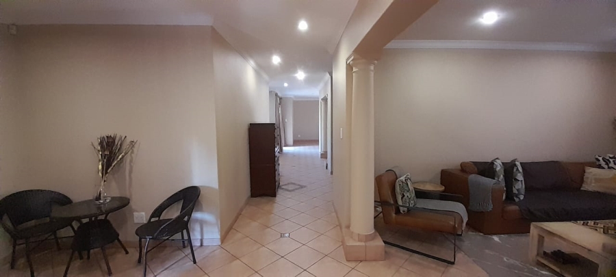 To Let 5 Bedroom Property for Rent in Waterkloof Ridge Gauteng