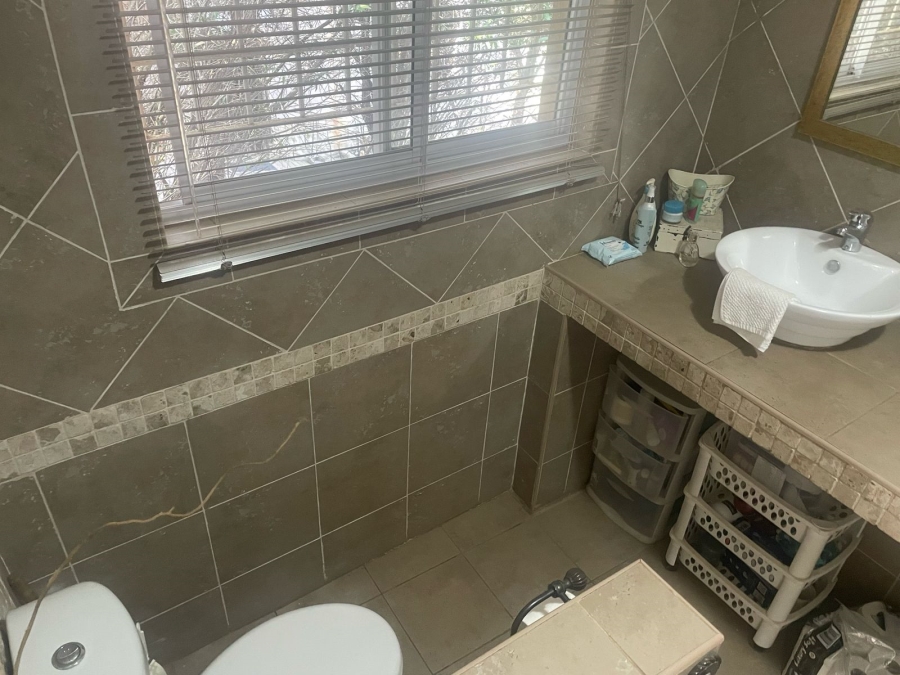 4 Bedroom Property for Sale in Kenmare Gauteng