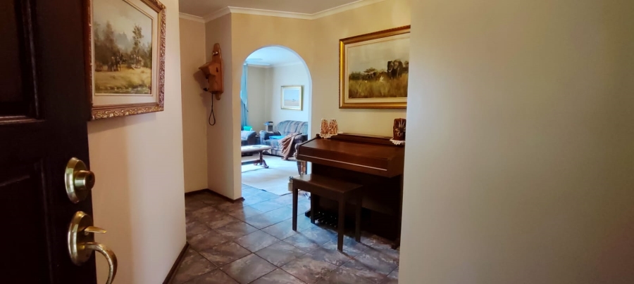 4 Bedroom Property for Sale in Greenhills Gauteng