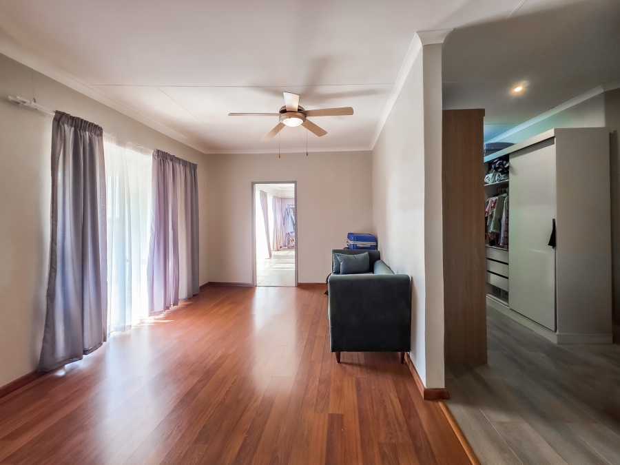 4 Bedroom Property for Sale in Moreleta Park Gauteng