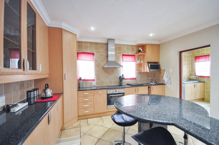 5 Bedroom Property for Sale in Menlo Park Gauteng