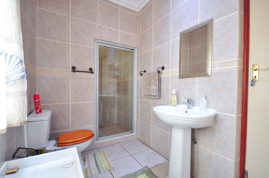 5 Bedroom Property for Sale in Menlo Park Gauteng