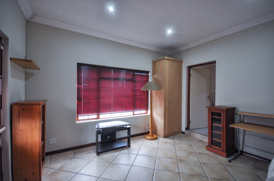 5 Bedroom Property for Sale in Menlo Park Gauteng