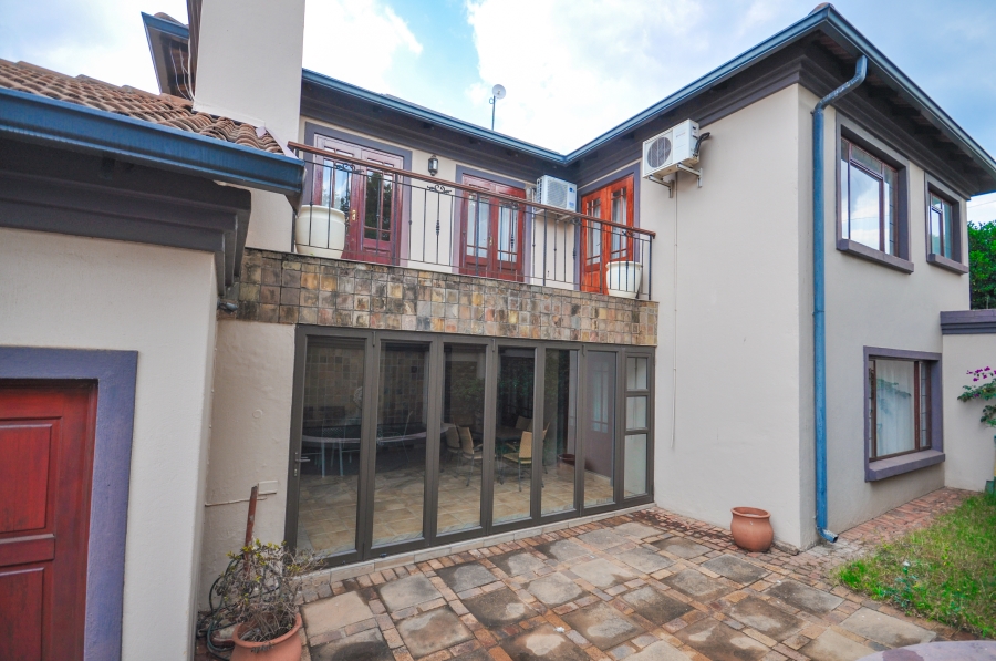 5 Bedroom Property for Sale in Menlo Park Gauteng