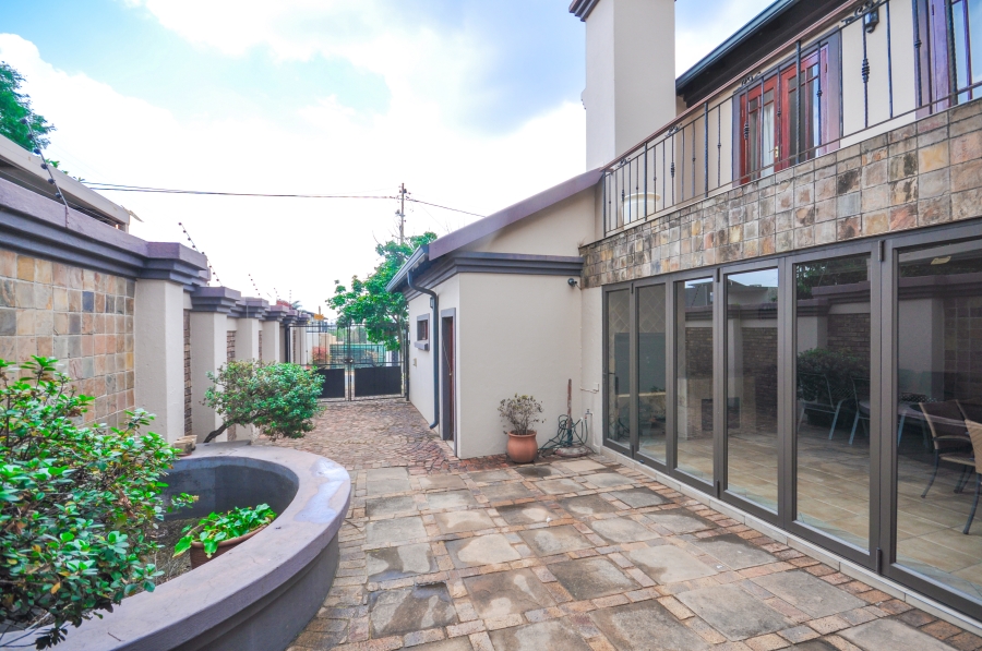 5 Bedroom Property for Sale in Menlo Park Gauteng
