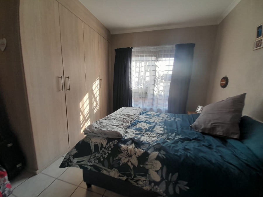 To Let 2 Bedroom Property for Rent in Wilgeheuwel Gauteng