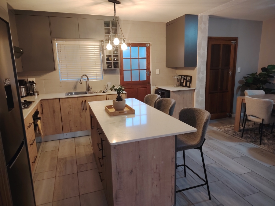 3 Bedroom Property for Sale in Wierda Park Gauteng