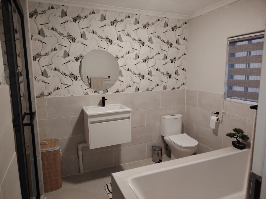 3 Bedroom Property for Sale in Wierda Park Gauteng