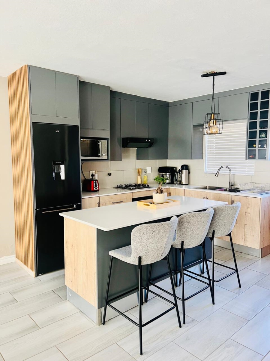 3 Bedroom Property for Sale in Wierda Park Gauteng