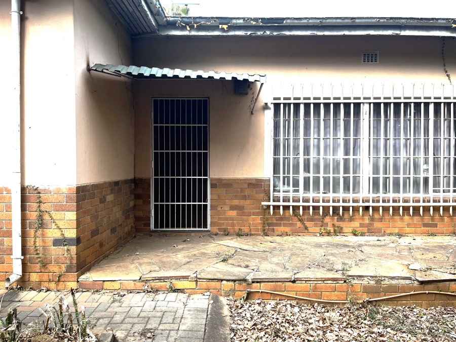 2 Bedroom Property for Sale in Rietfontein Gauteng