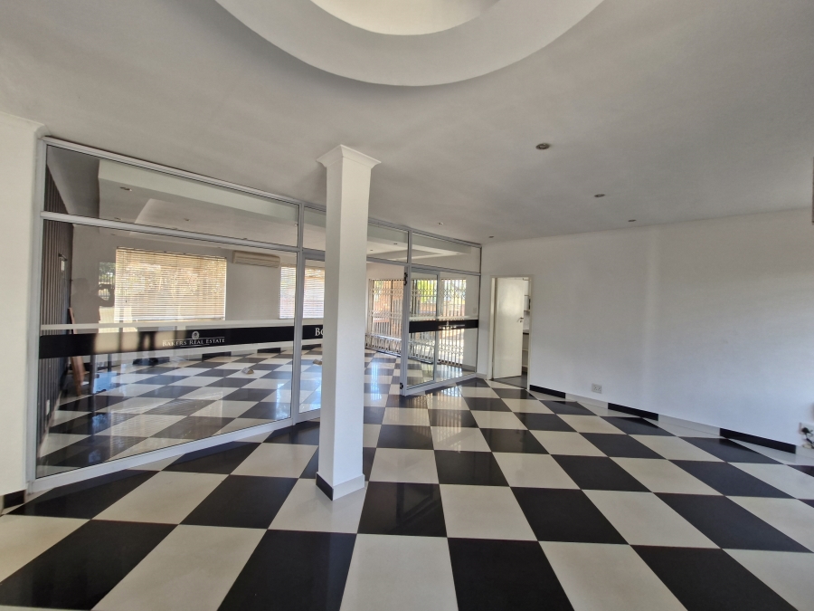 To Let commercial Property for Rent in Wierda Park Gauteng