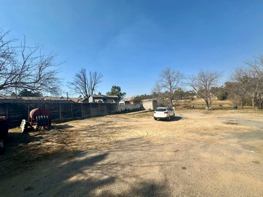 Commercial Property for Sale in Tres Jolie Gauteng