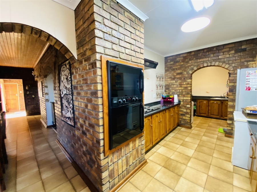 3 Bedroom Property for Sale in Dalpark Gauteng
