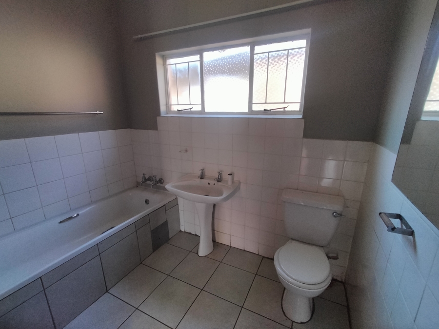 3 Bedroom Property for Sale in Pretoria North Gauteng
