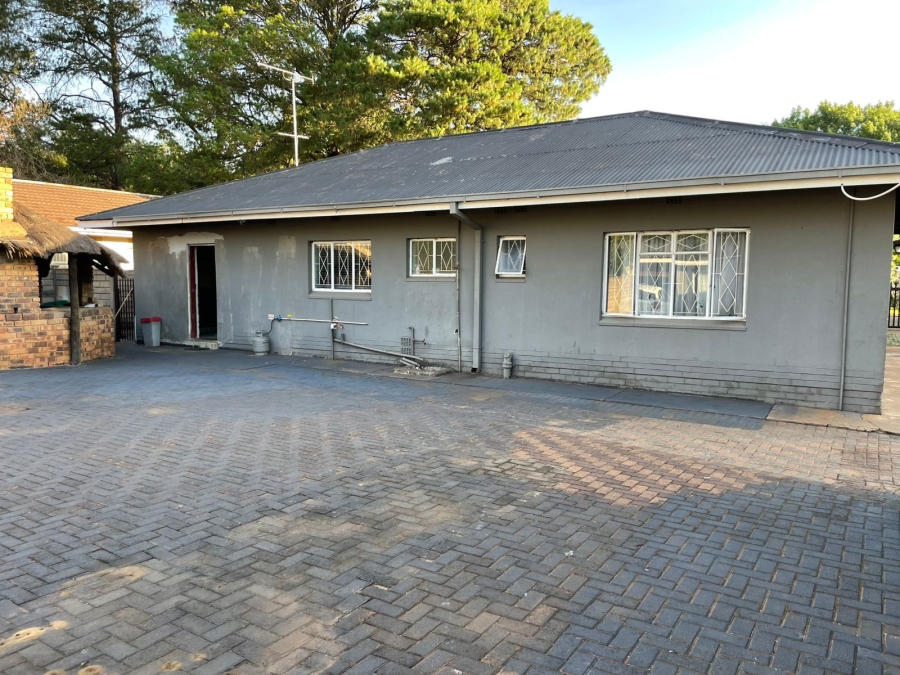To Let 3 Bedroom Property for Rent in Three Rivers Gauteng