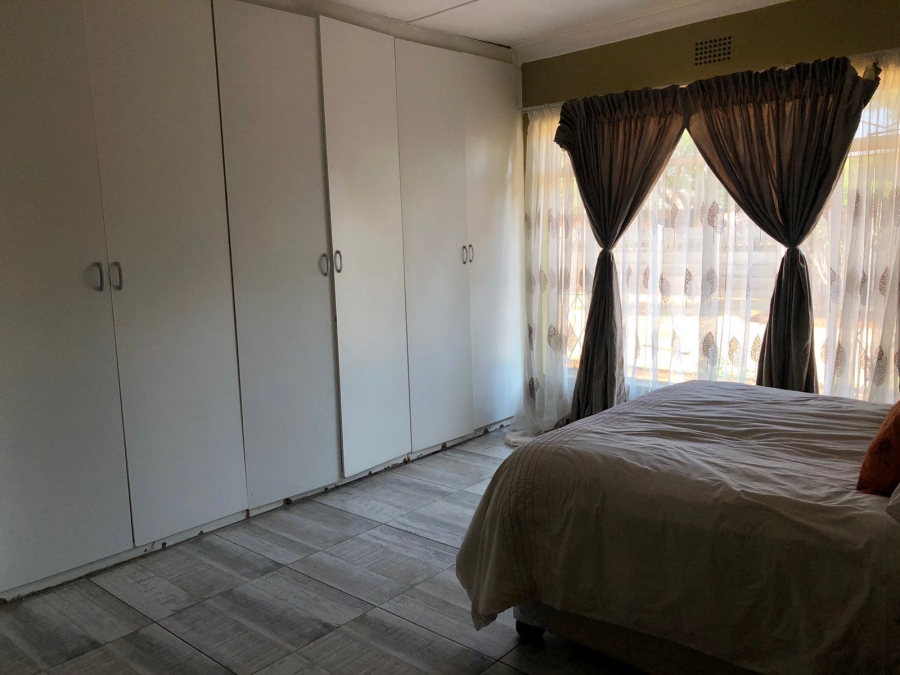 To Let 3 Bedroom Property for Rent in Three Rivers Gauteng