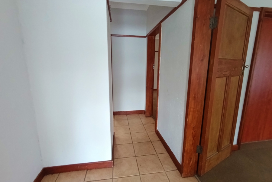 5 Bedroom Property for Sale in Rietondale Gauteng