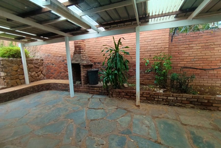 5 Bedroom Property for Sale in Rietondale Gauteng