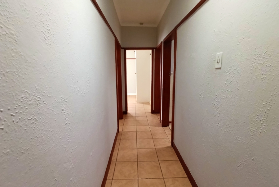 5 Bedroom Property for Sale in Rietondale Gauteng