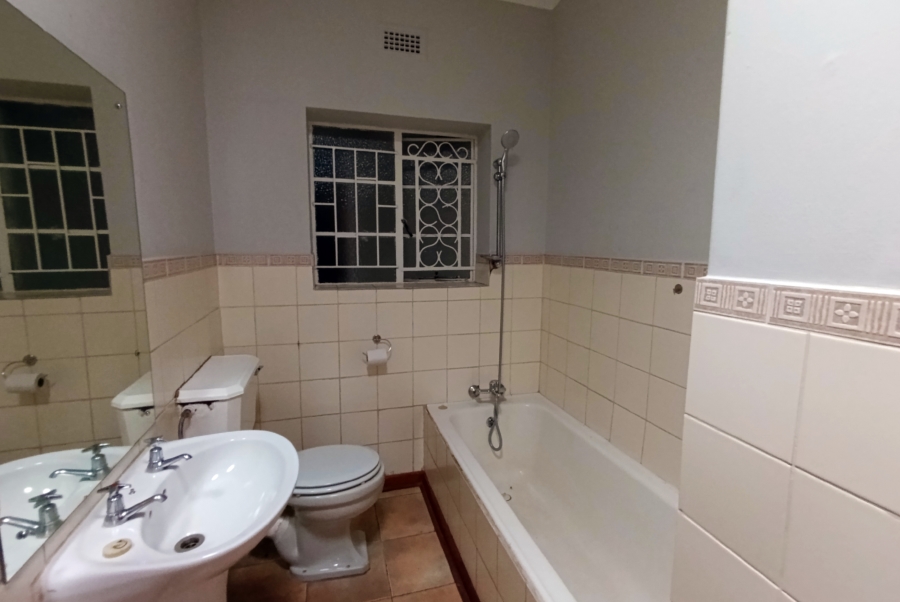5 Bedroom Property for Sale in Rietondale Gauteng