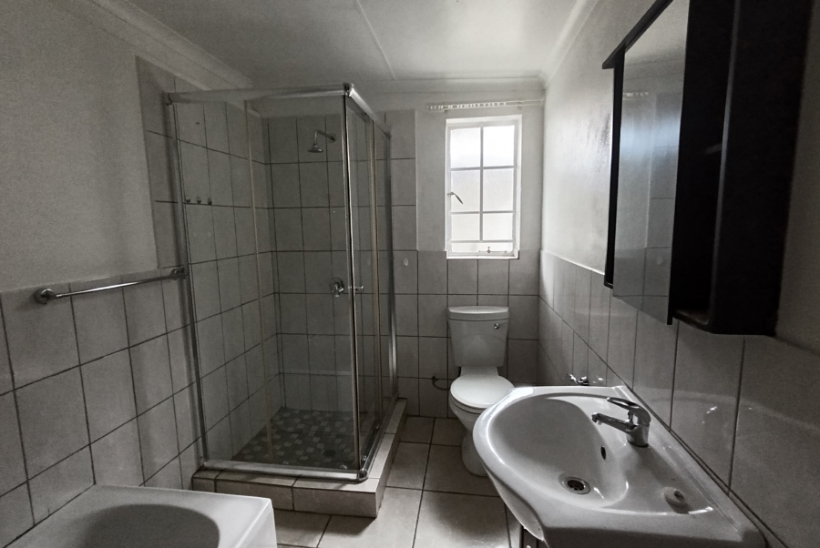 5 Bedroom Property for Sale in Rietondale Gauteng