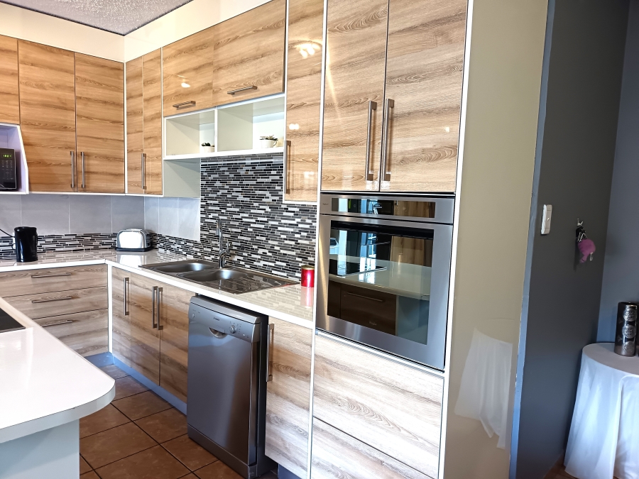 2 Bedroom Property for Sale in Brakpan North Gauteng