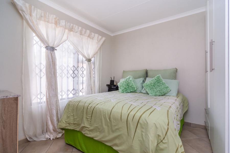 2 Bedroom Property for Sale in Wilfordon Gauteng