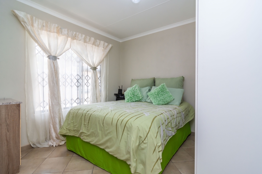 2 Bedroom Property for Sale in Wilfordon Gauteng