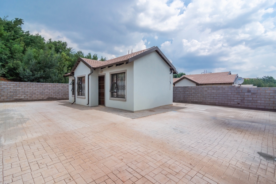 2 Bedroom Property for Sale in Wilfordon Gauteng