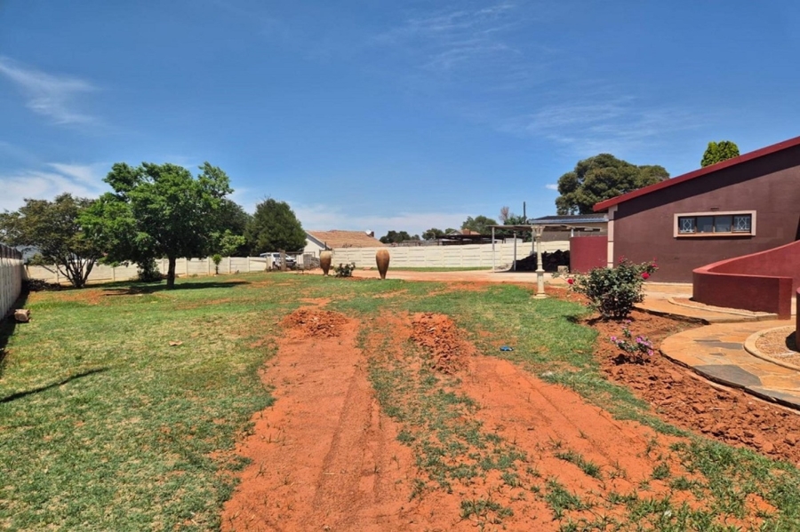 4 Bedroom Property for Sale in Hillshaven Gauteng