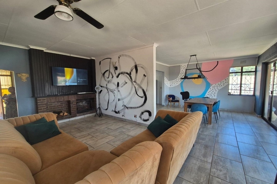 4 Bedroom Property for Sale in Hillshaven Gauteng