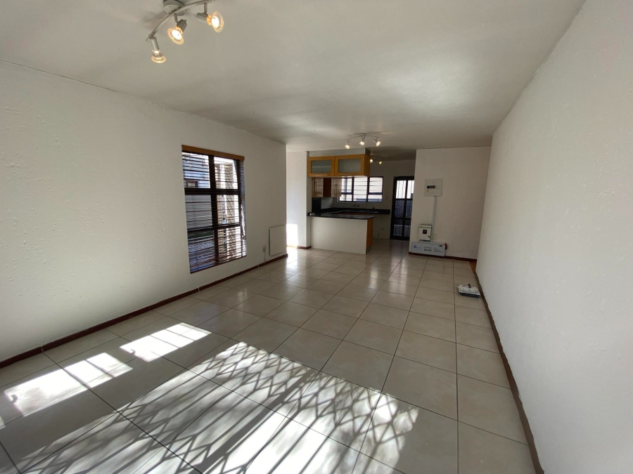To Let 2 Bedroom Property for Rent in Morningside Gauteng