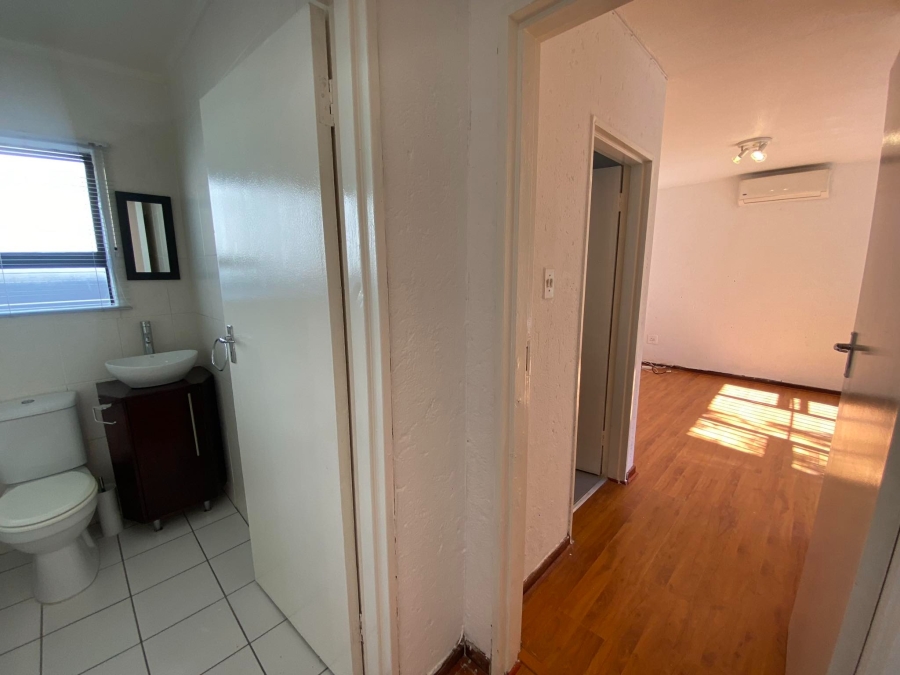 To Let 2 Bedroom Property for Rent in Morningside Gauteng